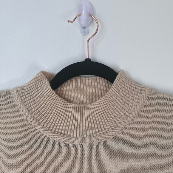 Beige H&M sweater - Picture 2 of 5